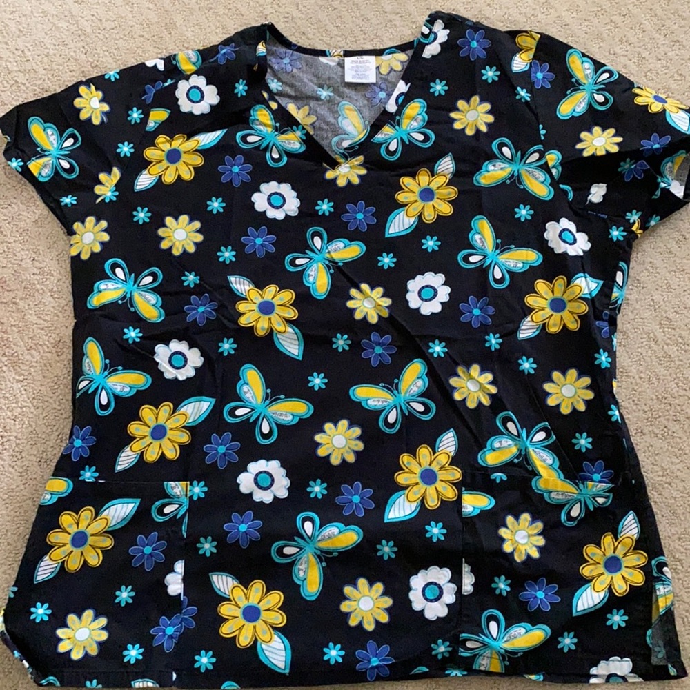 Ladies scrub top